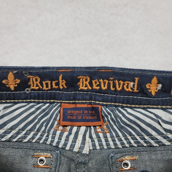 Rock Revival Betty Flap Pocket Skinny Jeans - Picture 9 of 16